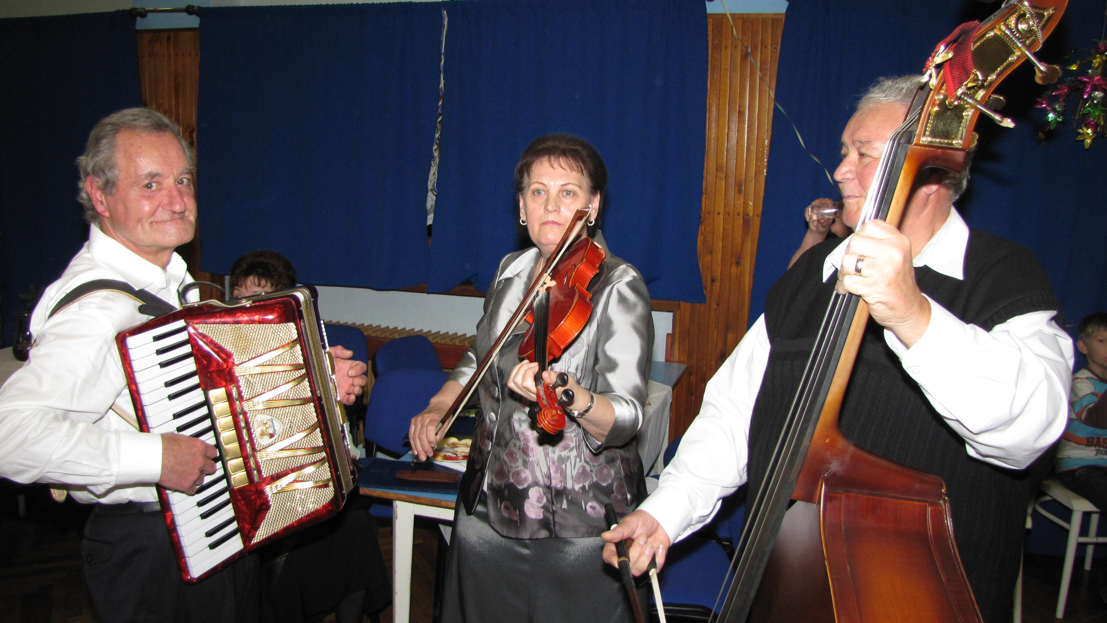 Vianočné posedenie obce - 2011 (147)